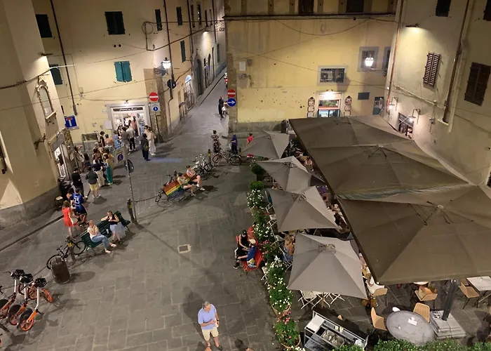 Uffizi & Santo Spirito Family/Groups Apartment